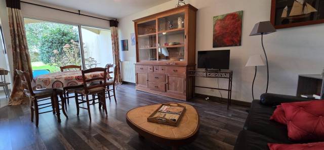 REF 403 - Bel Appartement � 300m de la plage