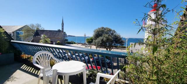 REF 417 - Trs Bel Appartement rnov pleine vue mer et centre de Concarneau