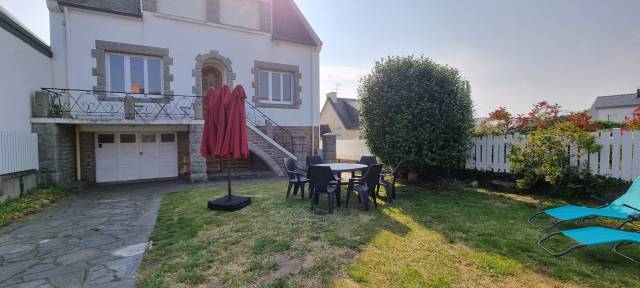 REF 899 - Belle Maison surleve Entirement Rnove  Lambell