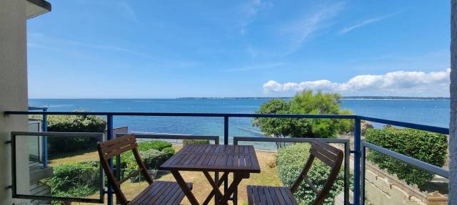 REF 320 - Bel Appartement Front de Mer  Concarneau