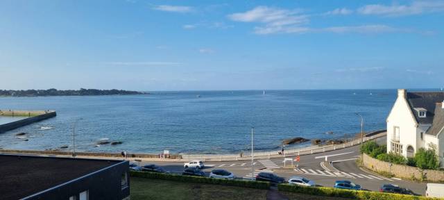 REF 461 - Bel Appartement Vue Mer Balcon Centre Concarneau