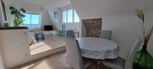 REF 330 - Bel Appartement ensoleill en plein centre de Concarneau - Superbe vue sur toute la baie