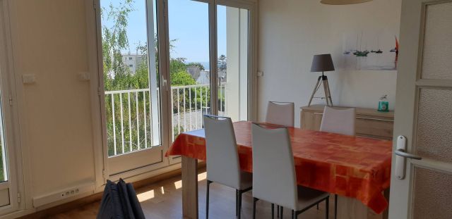 REF 478 - Bel et Spacieux Appartement en Plein Centre de Concarneau